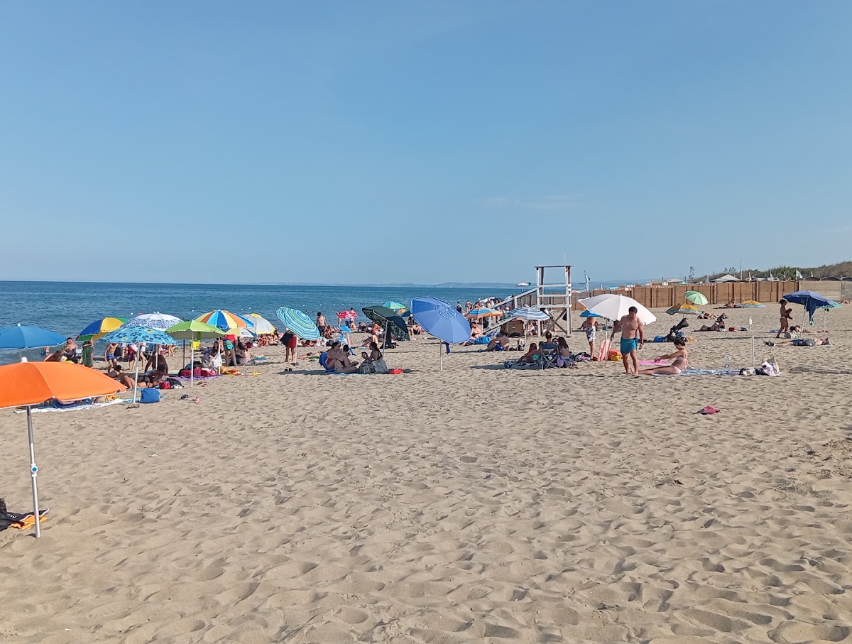 Spiaggia libera n. 3 alla Playa di Catania a Catania — foto 2