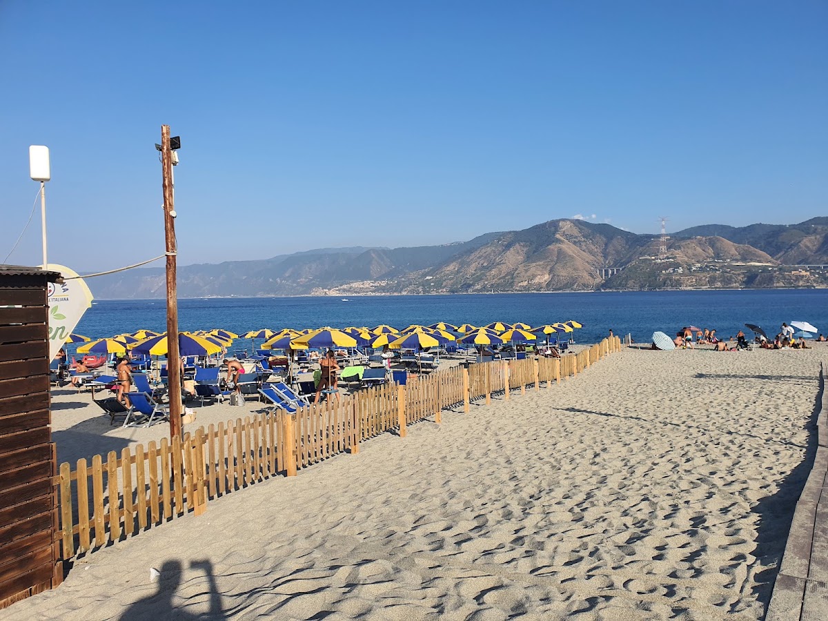 Horcynus Orca Lido - Relaxing Beach Bar (ex Lido Legambiente) — foto 1