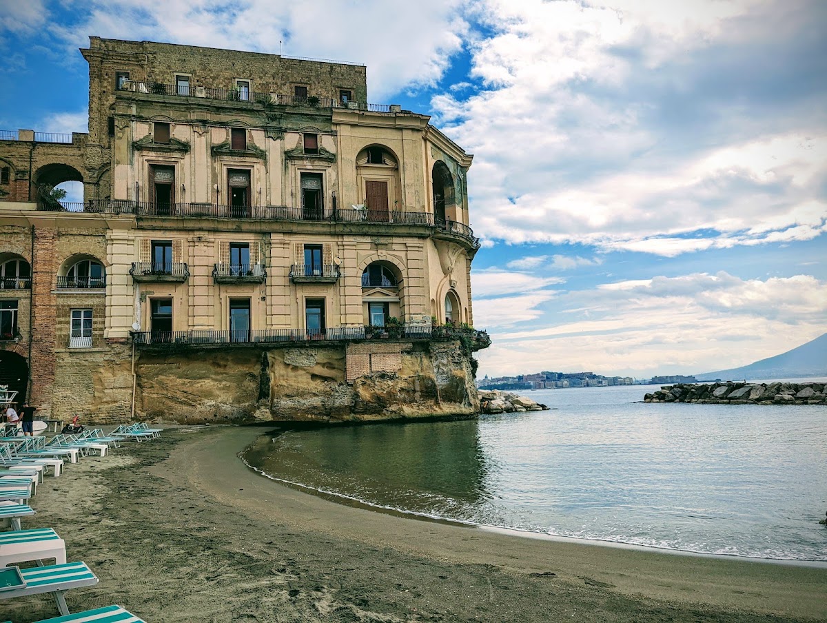 Bagno Sirena a Napoli — foto 2