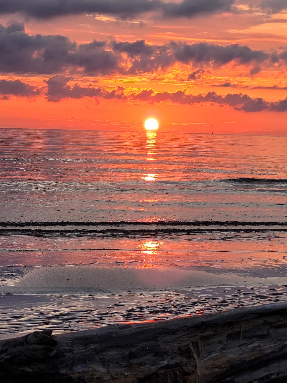 La Piramide Beach — foto 1