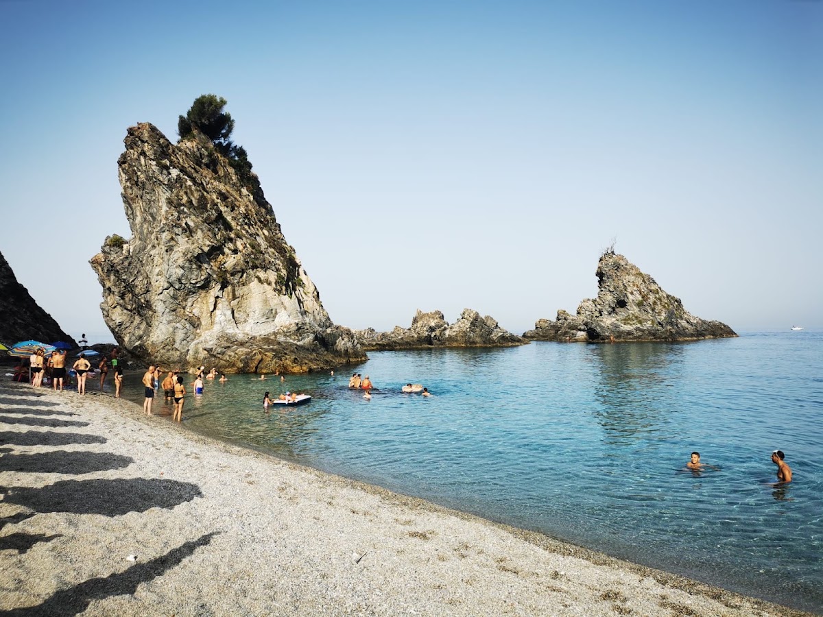 Spiaggia Tonnara a Palmi — foto 2