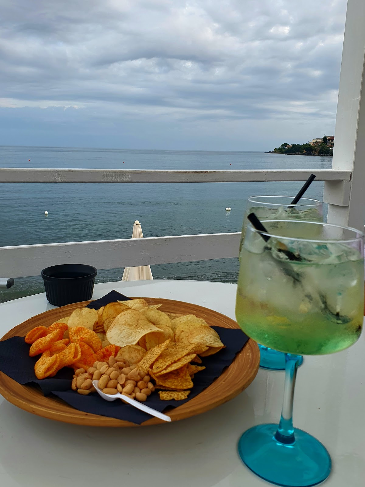 TikiBeach — foto 1