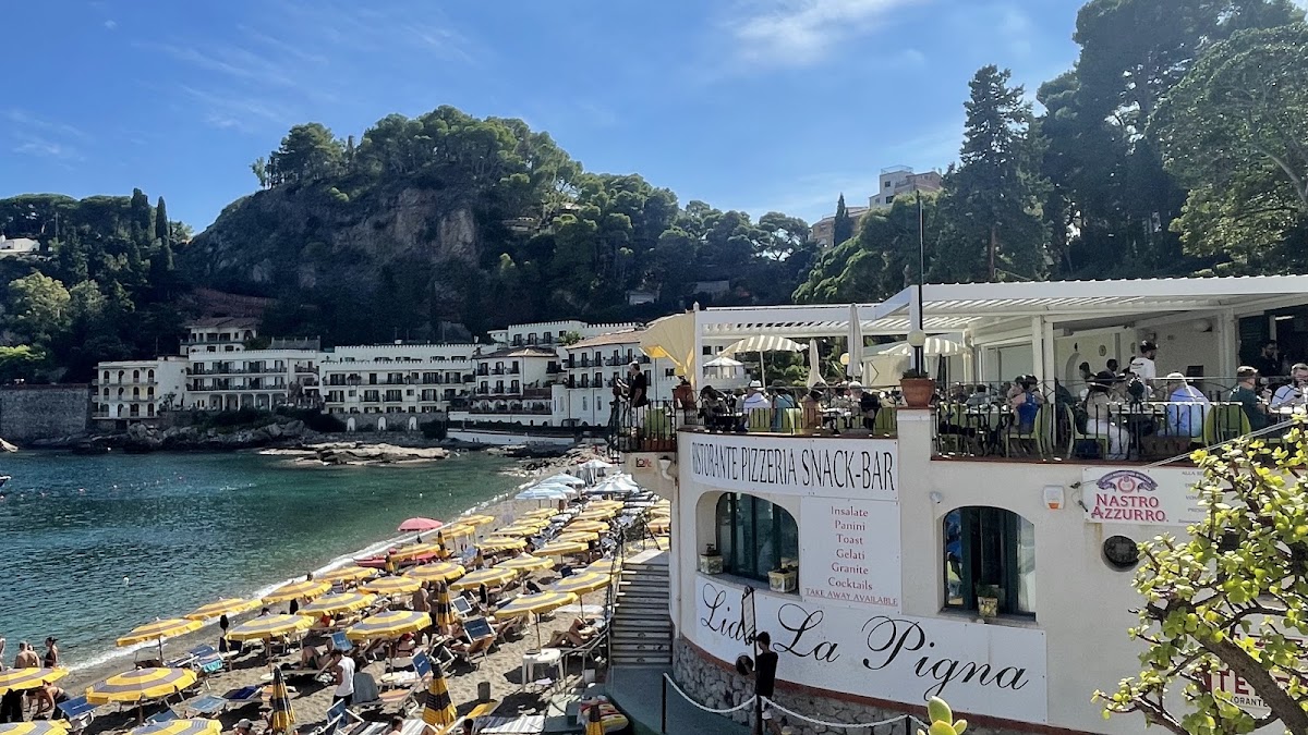 Lido La Pigna a Taormina — foto 1