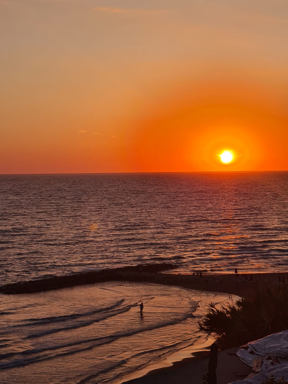 T-village beach a Anzio — foto 1