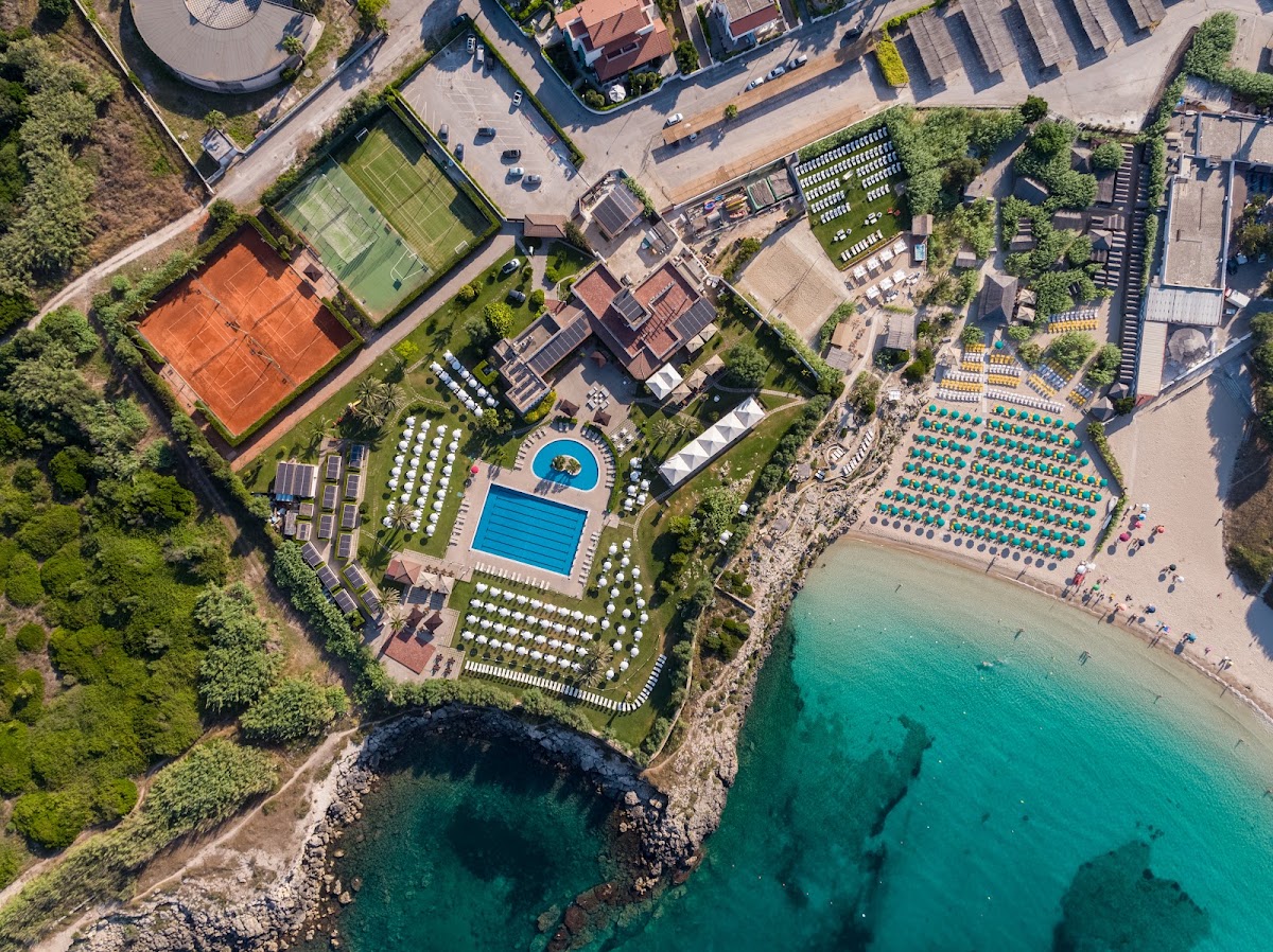 Canneto Beach a Leporano — foto 1