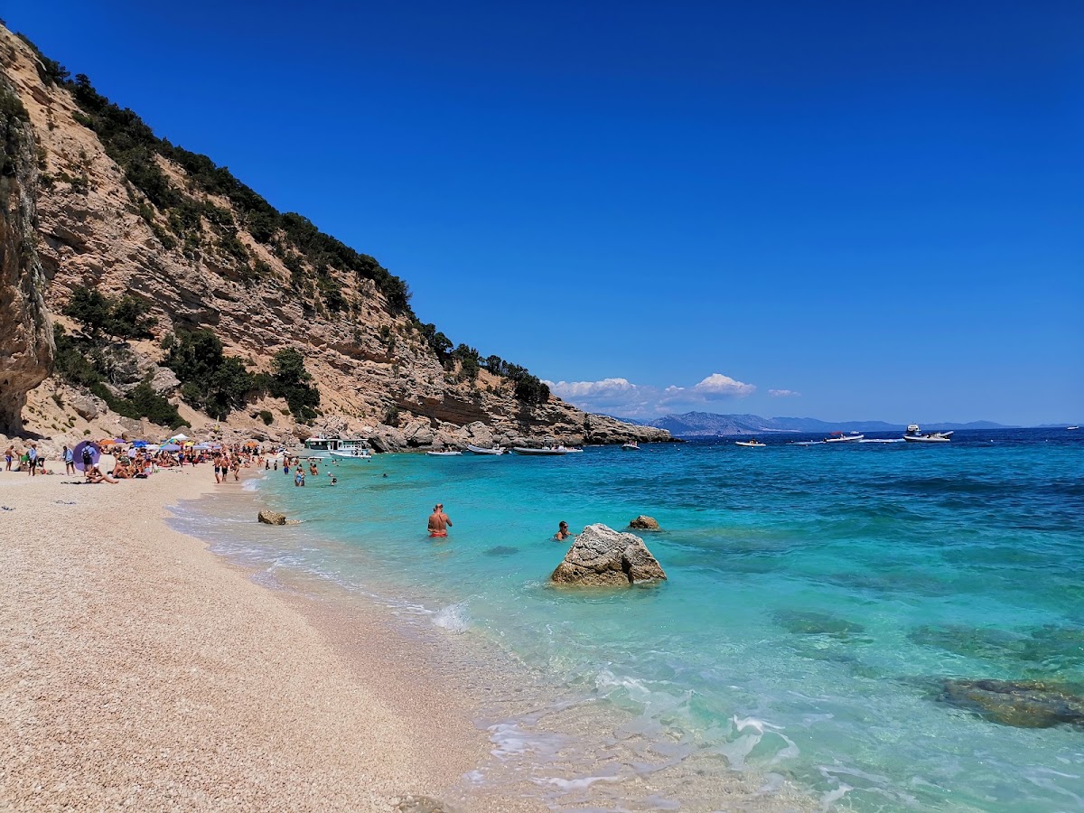 Cala dei Gabbiani a Baunei — foto 1