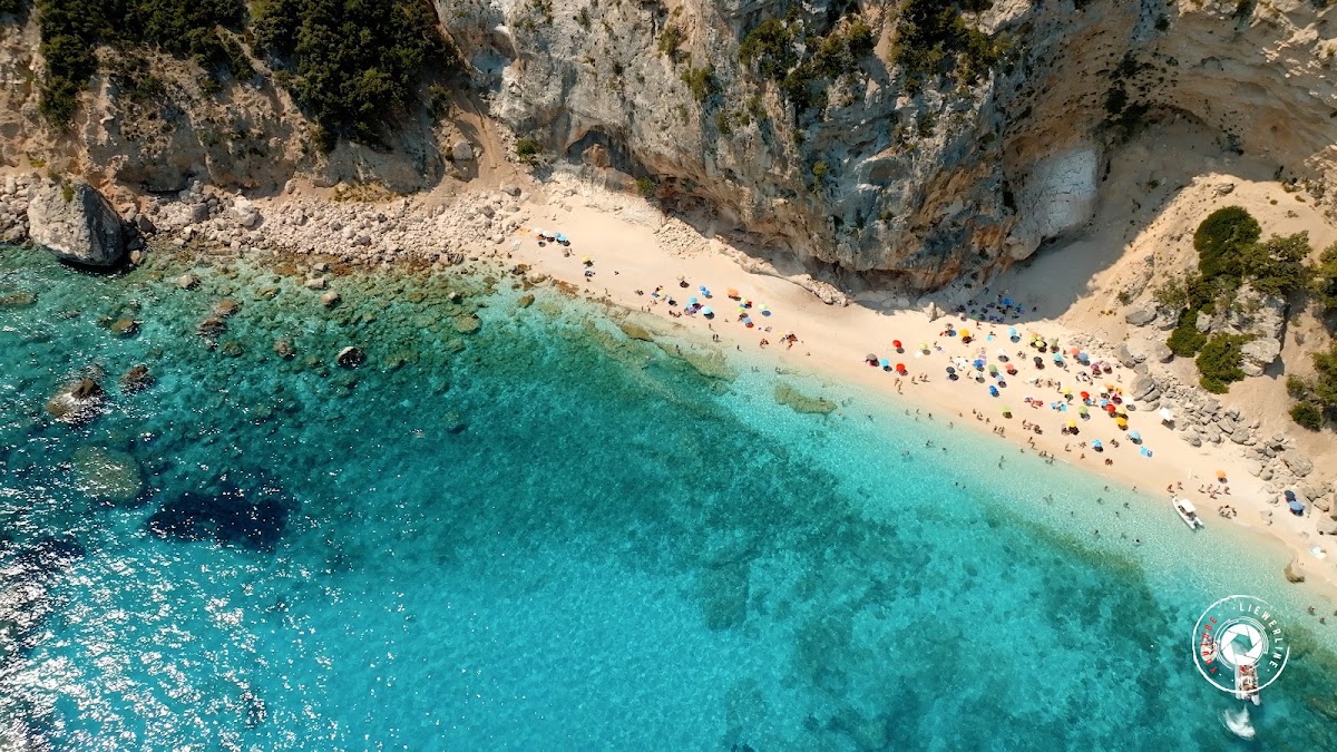Cala dei Gabbiani a Baunei — foto 2