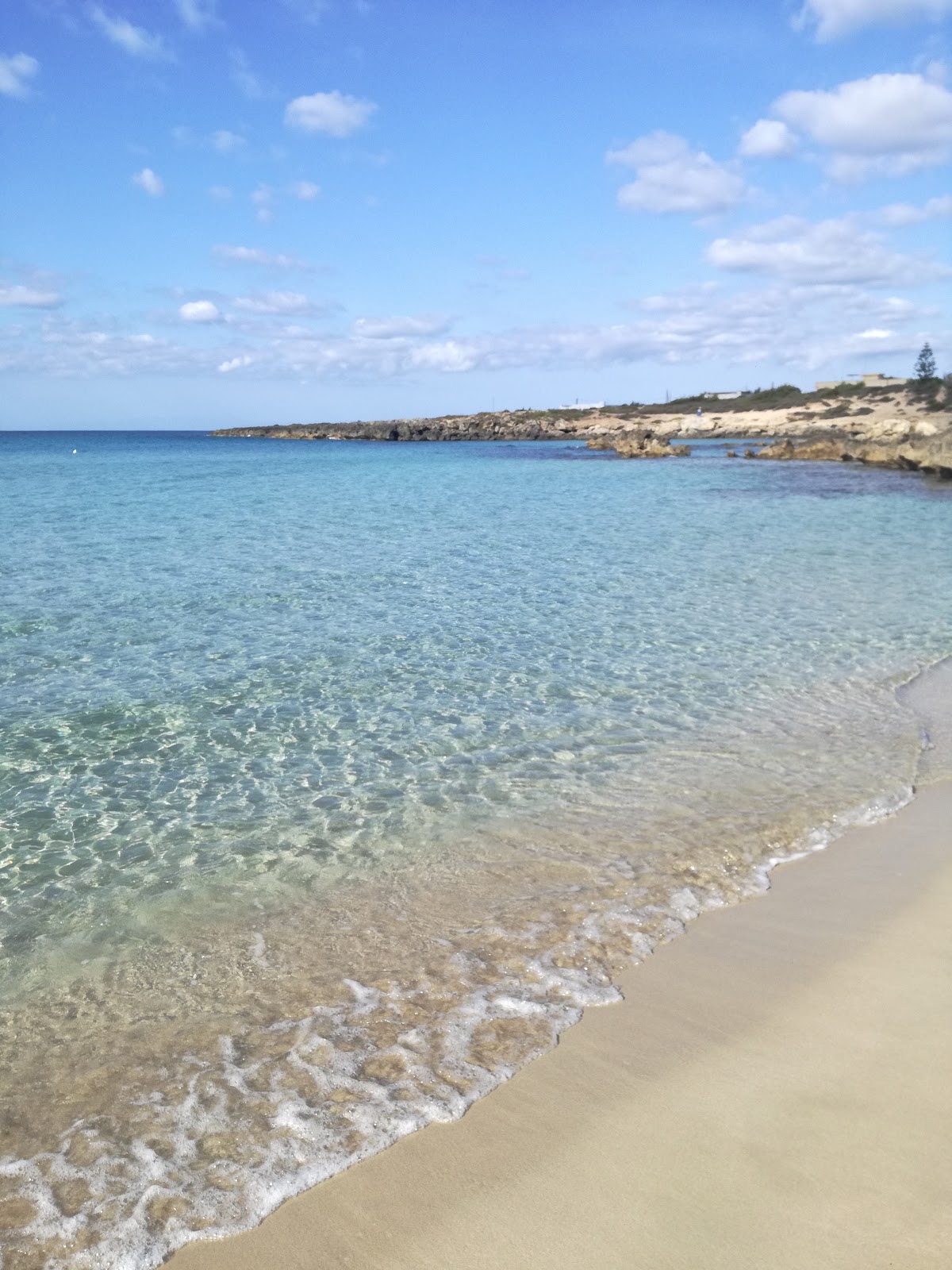 Spiaggia di Montedarena a Pulsano — foto 2
