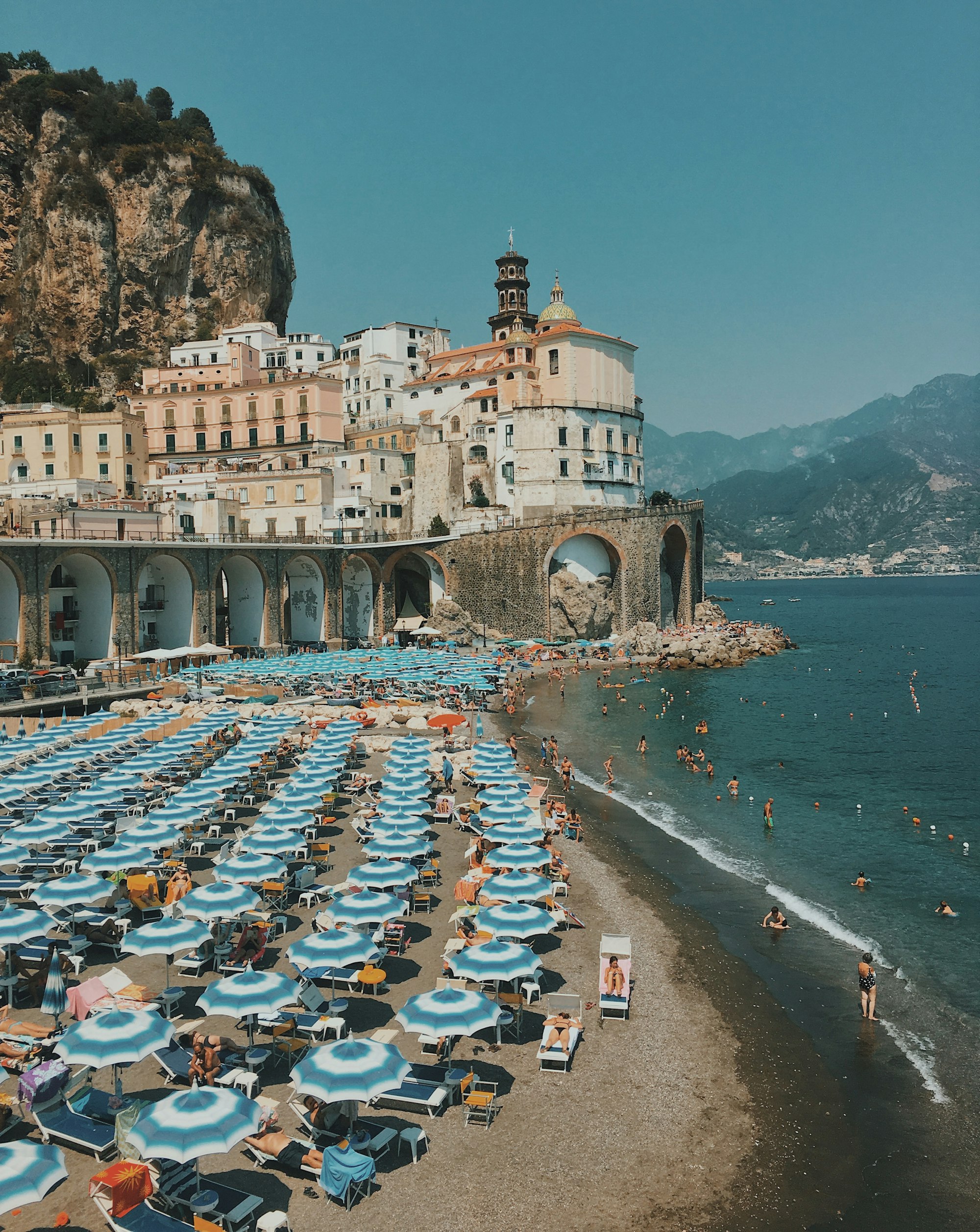 Stabilimento balneare sulla costa italiana